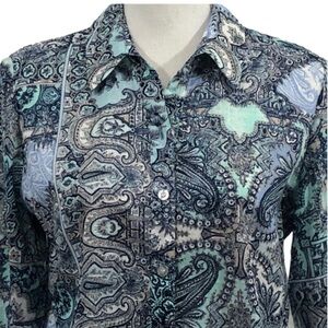 CHICO’S - LIGHTWEIGHT BUTTON DOWN BLOUSE - B7